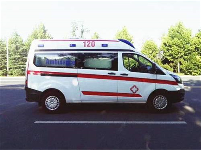 博尔塔拉救护车出租服务案例6